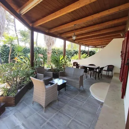 Pizzomunno A Con Accesso Diretto Di Pizzomunno Holiday home *
